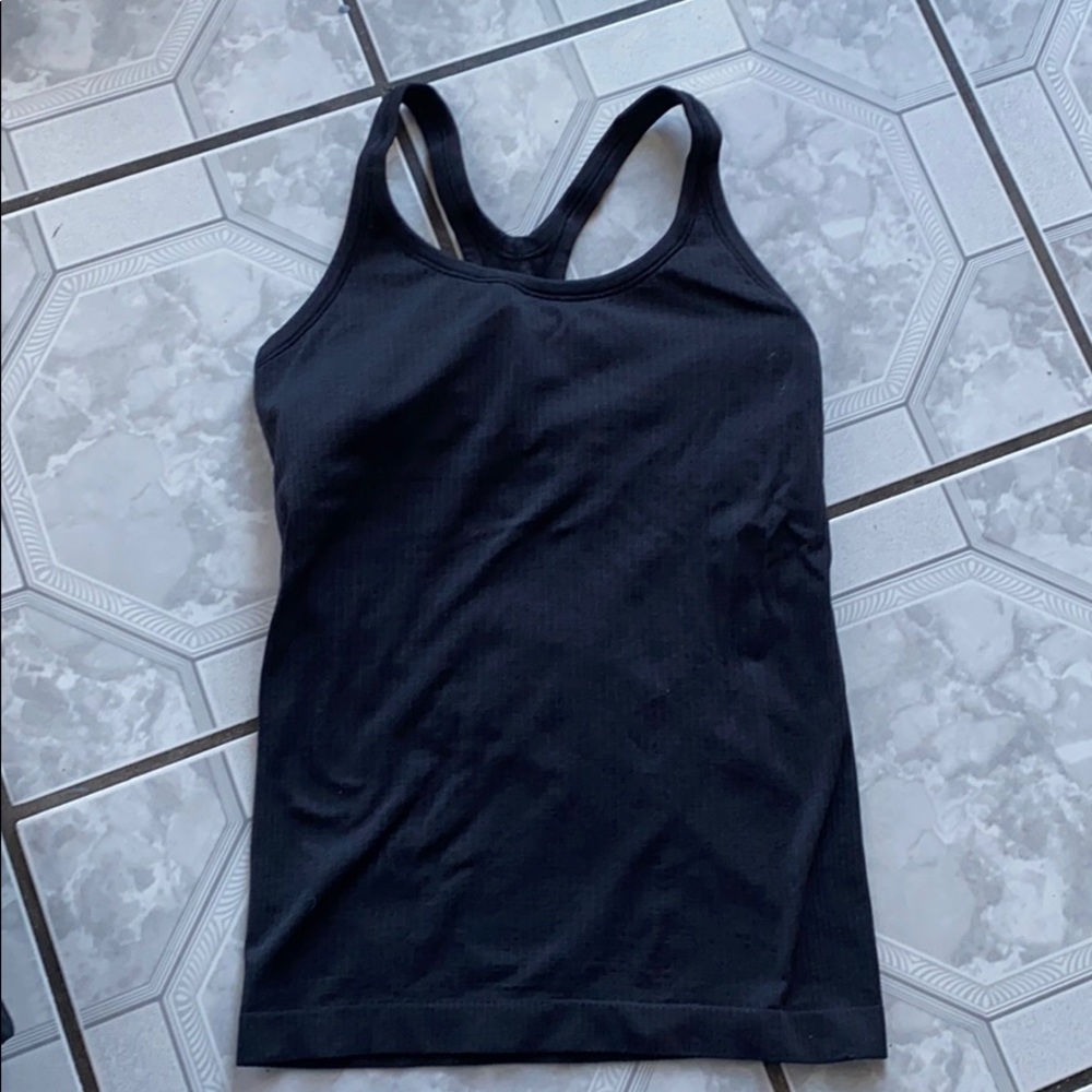 Lululemon Built-in Bra workout Top